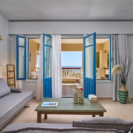 Amore Kastellia-Althea Homes Amoopi Extérieur photo