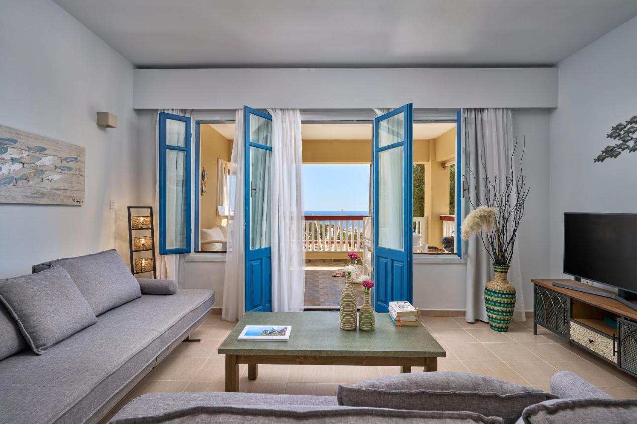 Amore Kastellia-Althea Homes Amoopi Extérieur photo